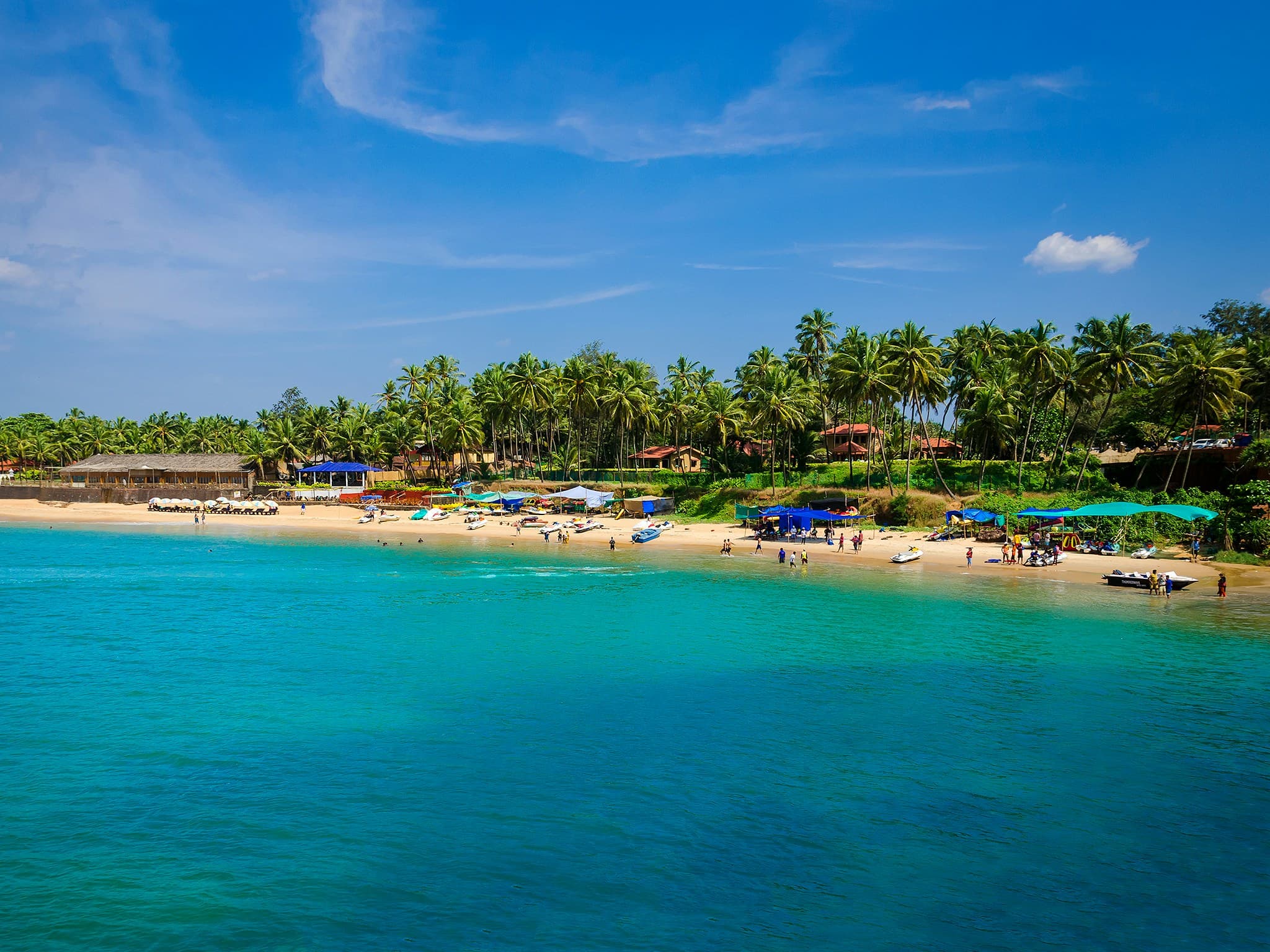 Turquoise bay under a sunny sky
