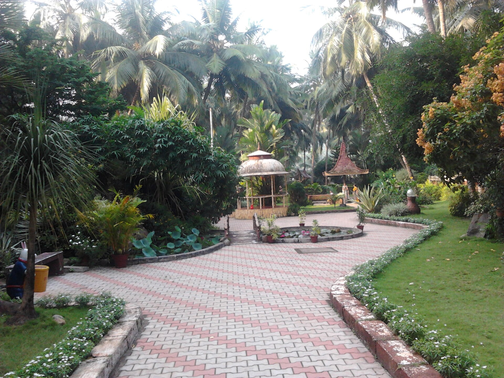 Landscaped garden within the Arya Vaidya Sala campus