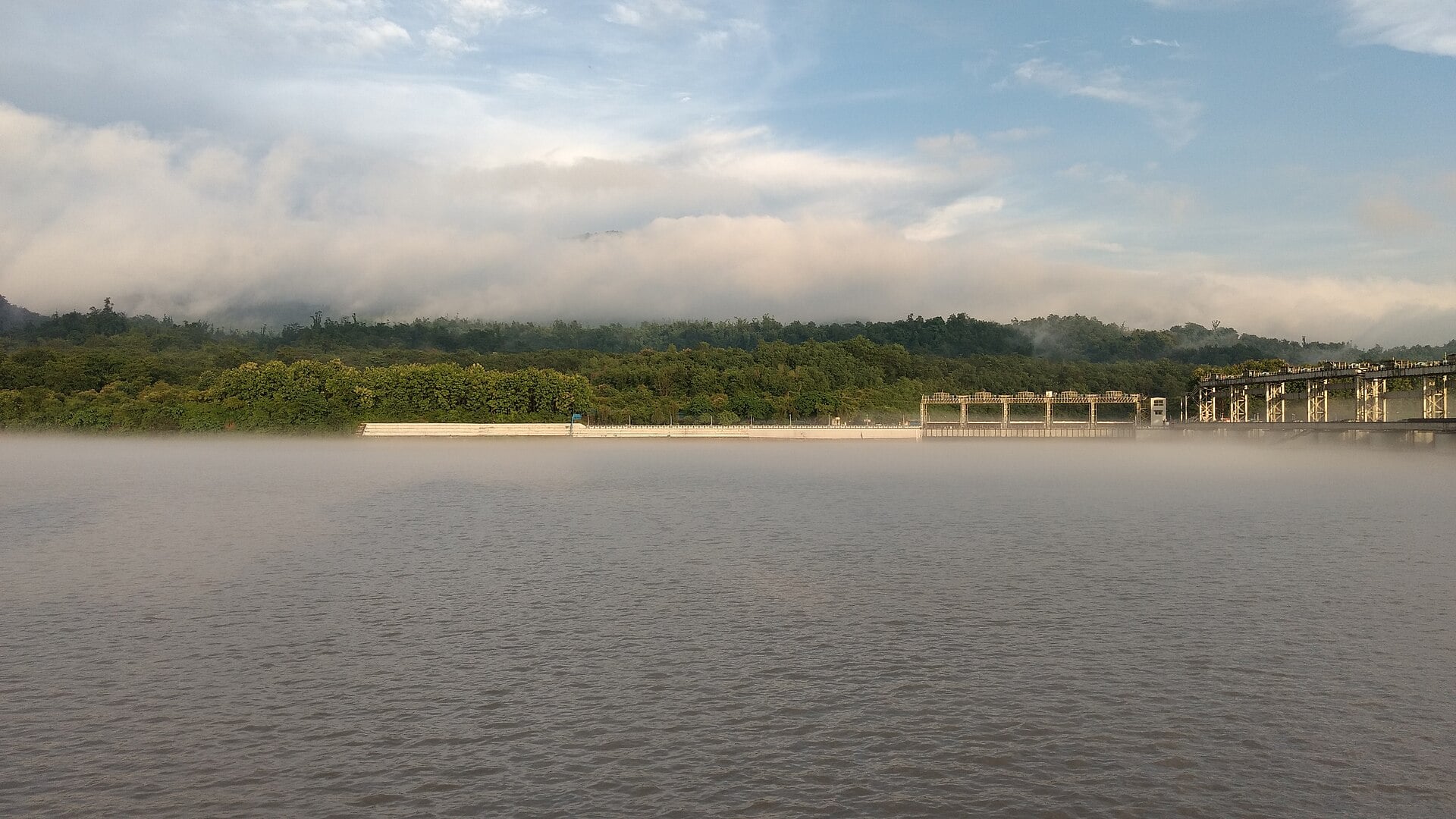 The Ganga barrage in front of AIIMS Rishikesh, close to the ashram